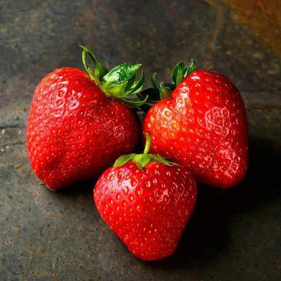 SHAVED ICE STRAWBERRY